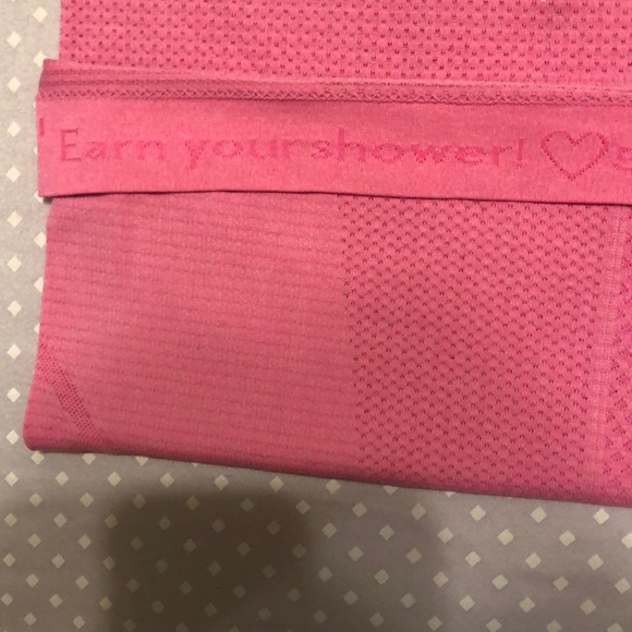 Lululemon tank top - Picture 2 of 4